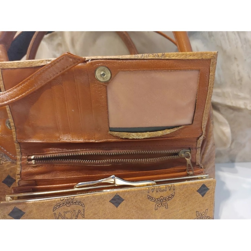 Authentic MCM Shoulder Bag With Wallet. #X4921 Vintage, Beautiful. - Picture 12 of 16